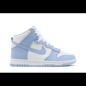 Nike Dunk High Sneaker size 9 white/aluminum *BRAND NEW*